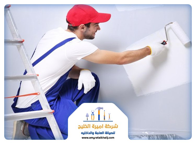 صباغ في دبي